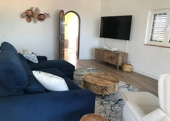 Haven House , Bom Sucesso